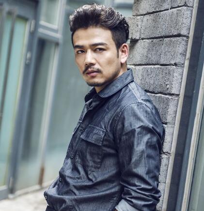 小包总杨烁到底经历了什么,小包总杨烁个人图片