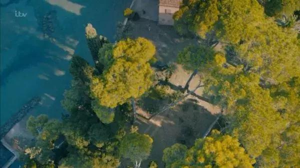 吾儿叛逆伤透吾心的《德雷尔一家》是如何变成评分9.6的豆瓣神剧