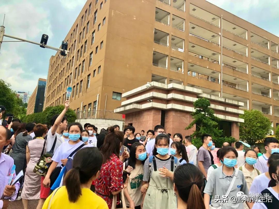 直击荔波县高考现场,直击2023高考现场平塘