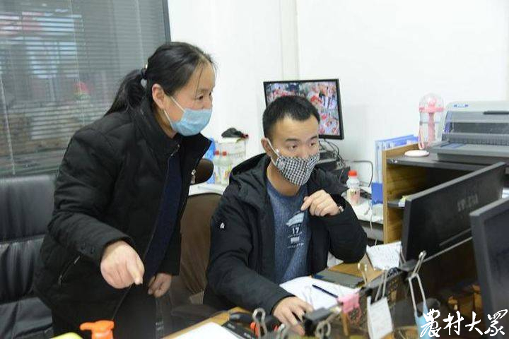 助厨蔬菜批发加工配送中心,助农销售大棚菜