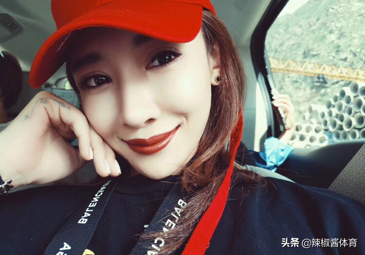 大连李建滨案件,大连一方武汉卓尔李建滨