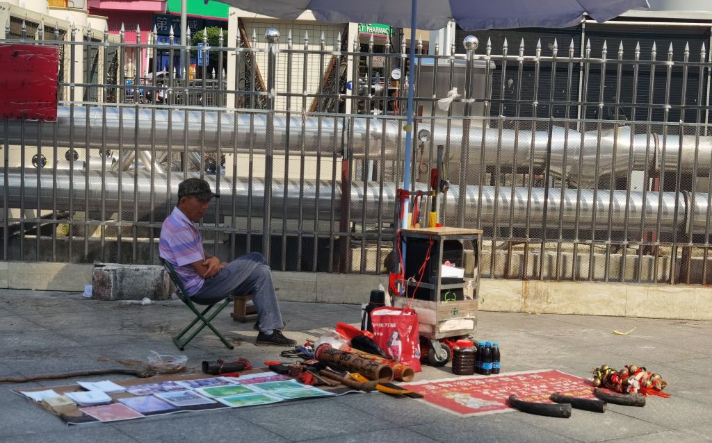 回小县城生活真实感受,小县城的安逸生活