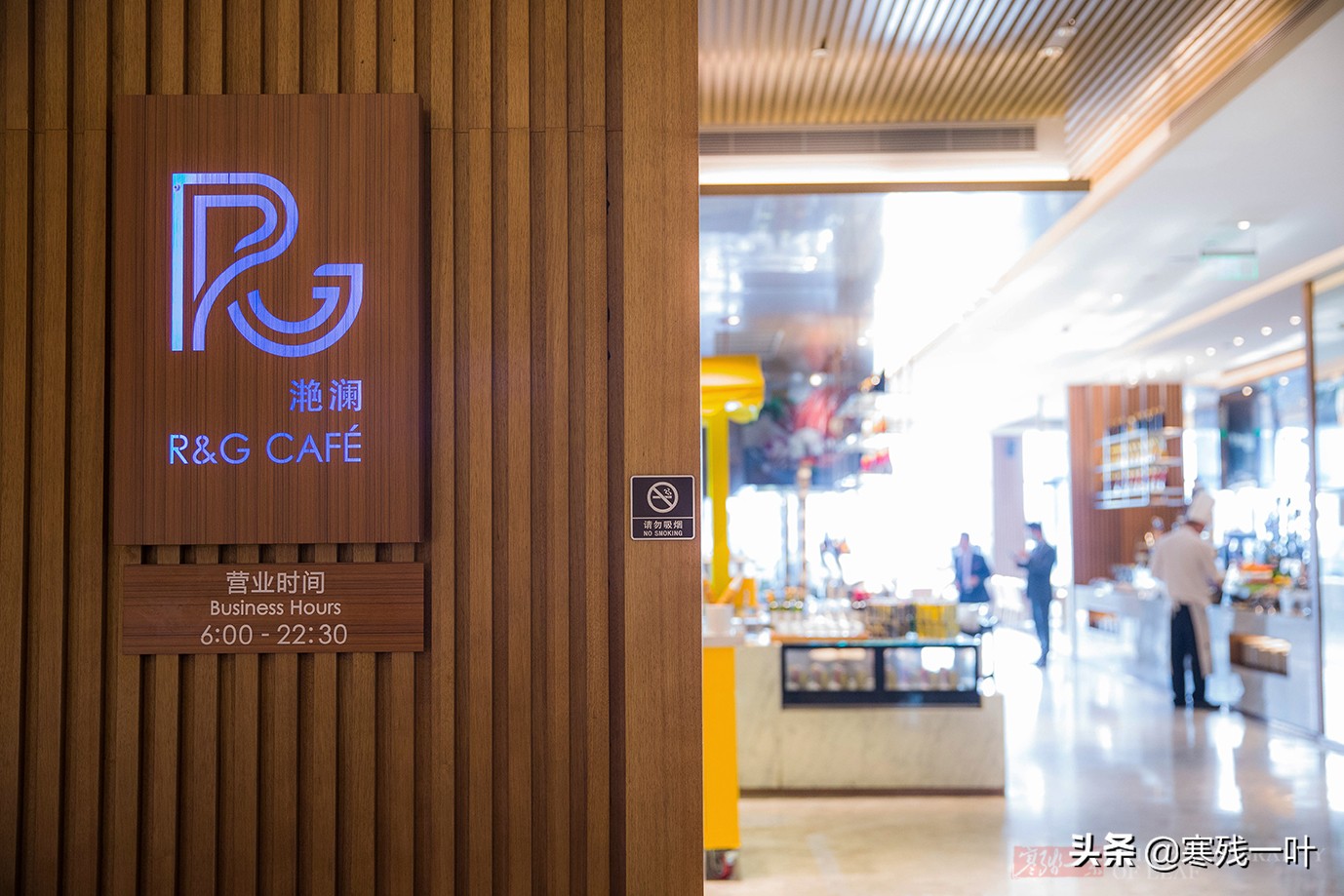 上海小龙虾自助15种口味,只要69元就可以随便吃小龙虾