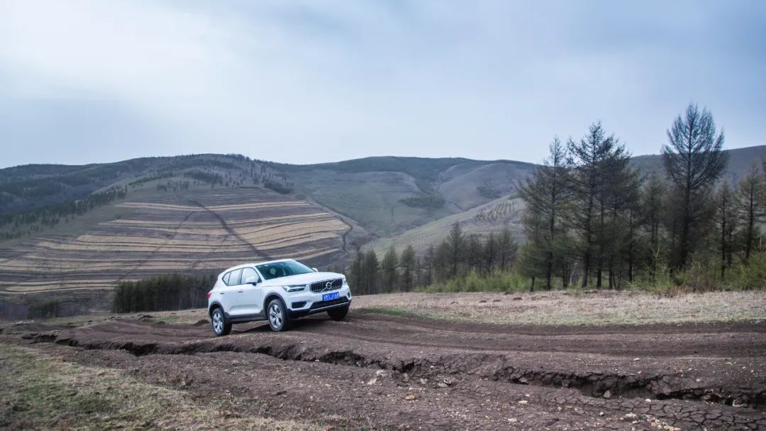 xc40沃尔沃越野测试,城市suv可以玩越野吗