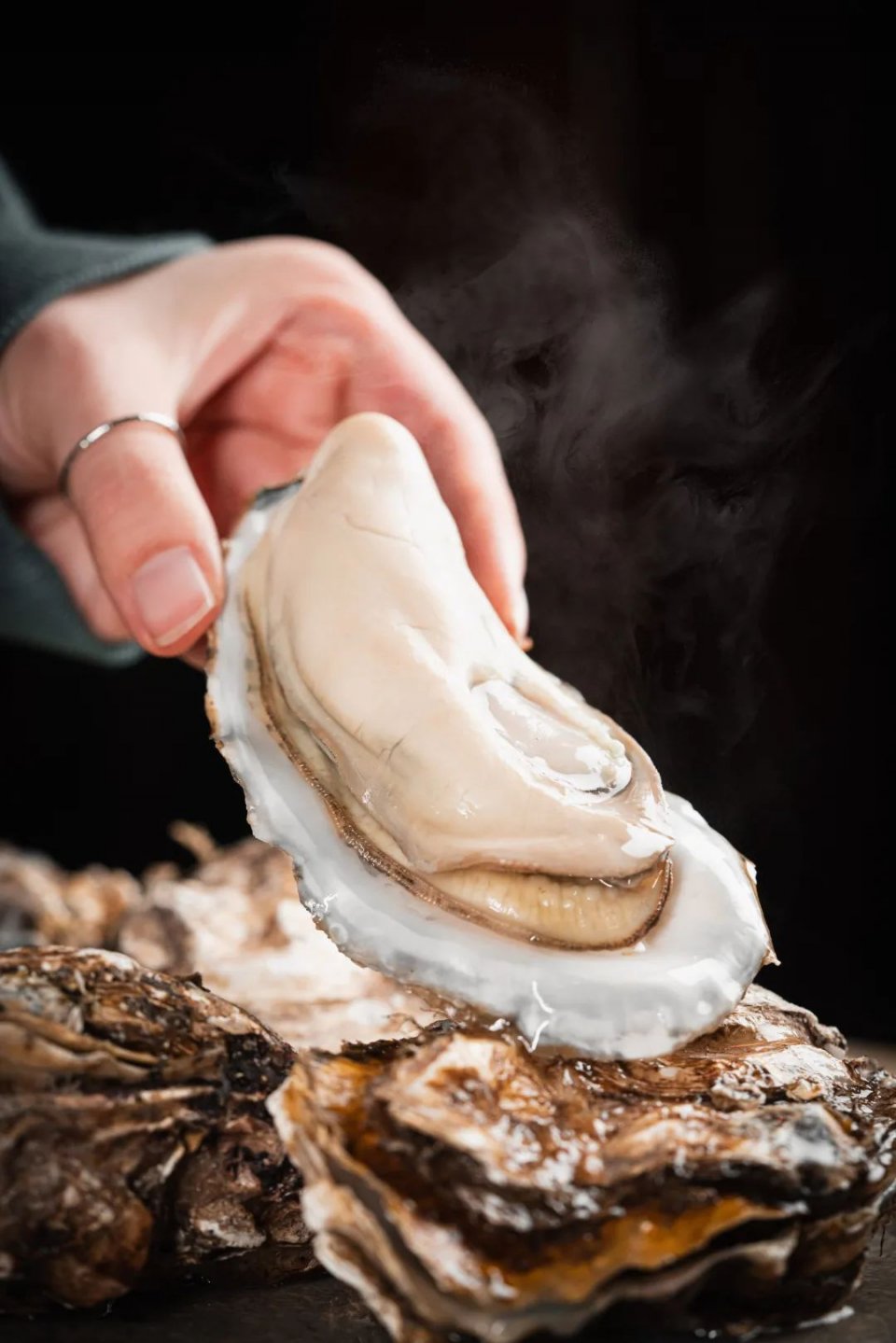 老西关炭炉羊肉煲，不给蘸酱！藏在村子里，门口停满豪车