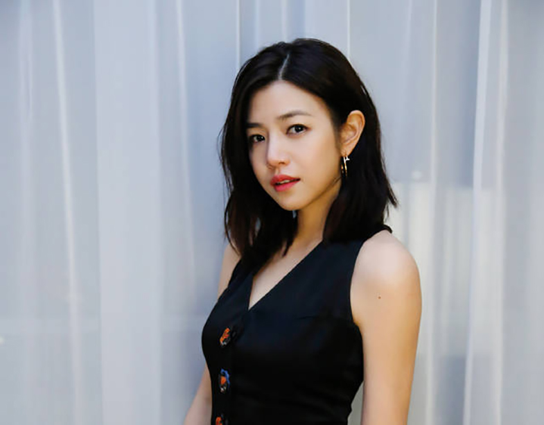 脸型难看怎么化妆,如何通过化妆改善脸型