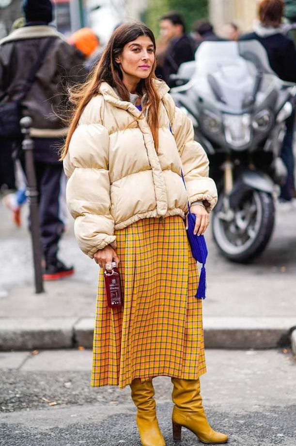 羽绒服穿上“不时髦”,时尚博主教你3招破解,洋气上档次