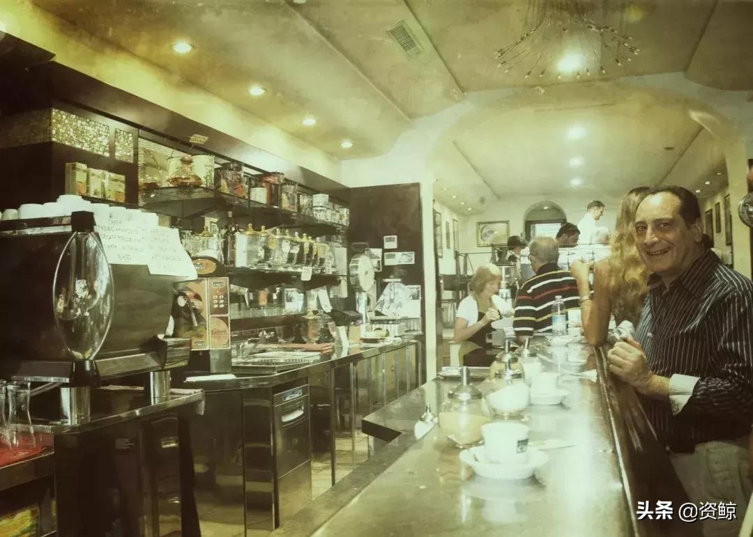 星巴克创始人舒尔茨励志视频,星巴克创始人谈创业