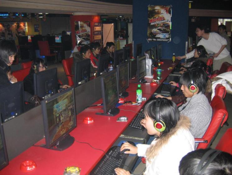 当90后怀念非主流,摩尔庄园怀旧服