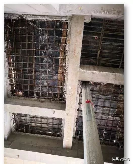 26条施工现场管理总结，附事故案例，不收不行！