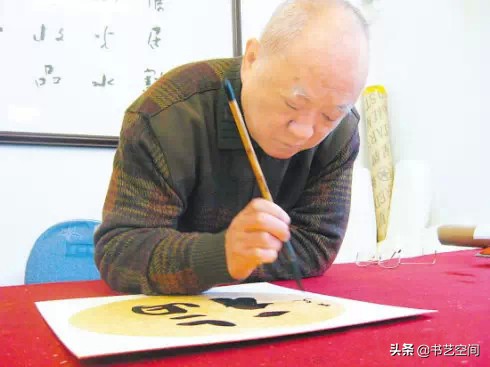 80个硬笔书法欣赏,现代80位书法名家作品欣赏