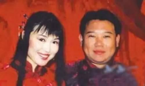 郭德纲老婆豪奢露面，王惠到底是怎样一个人？