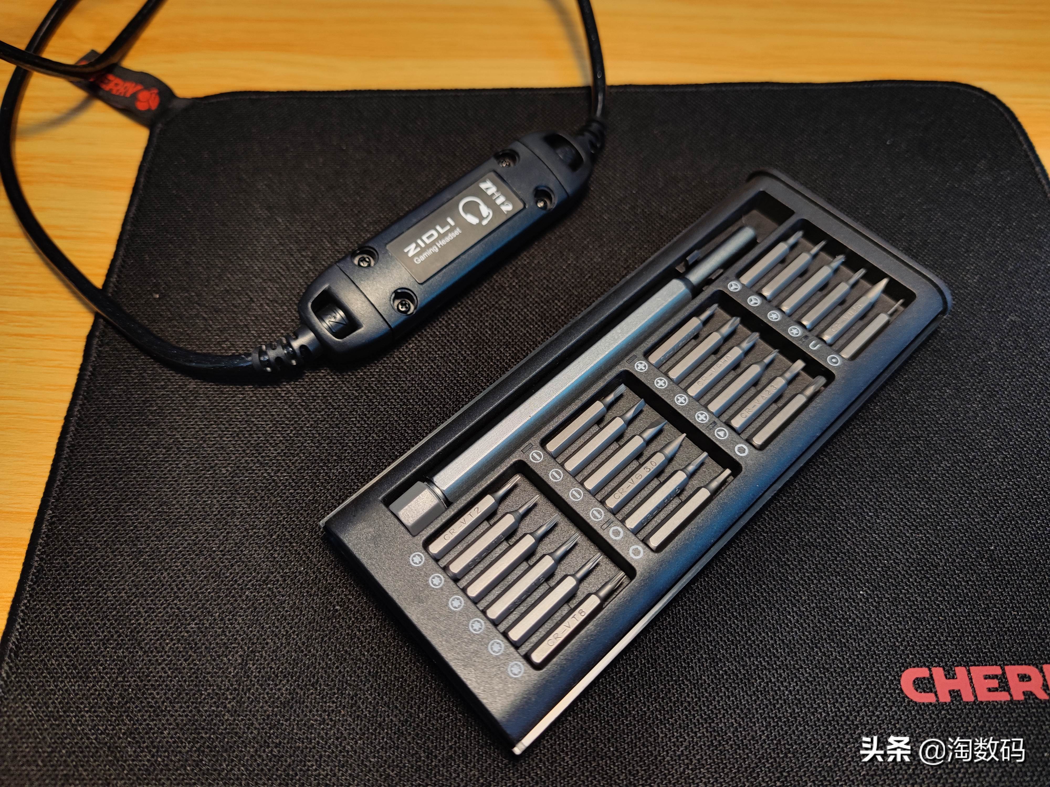 拆验声卡辩真身:¥49元因丑贬值虚拟7.1声道游戏耳麦,爆拆验票