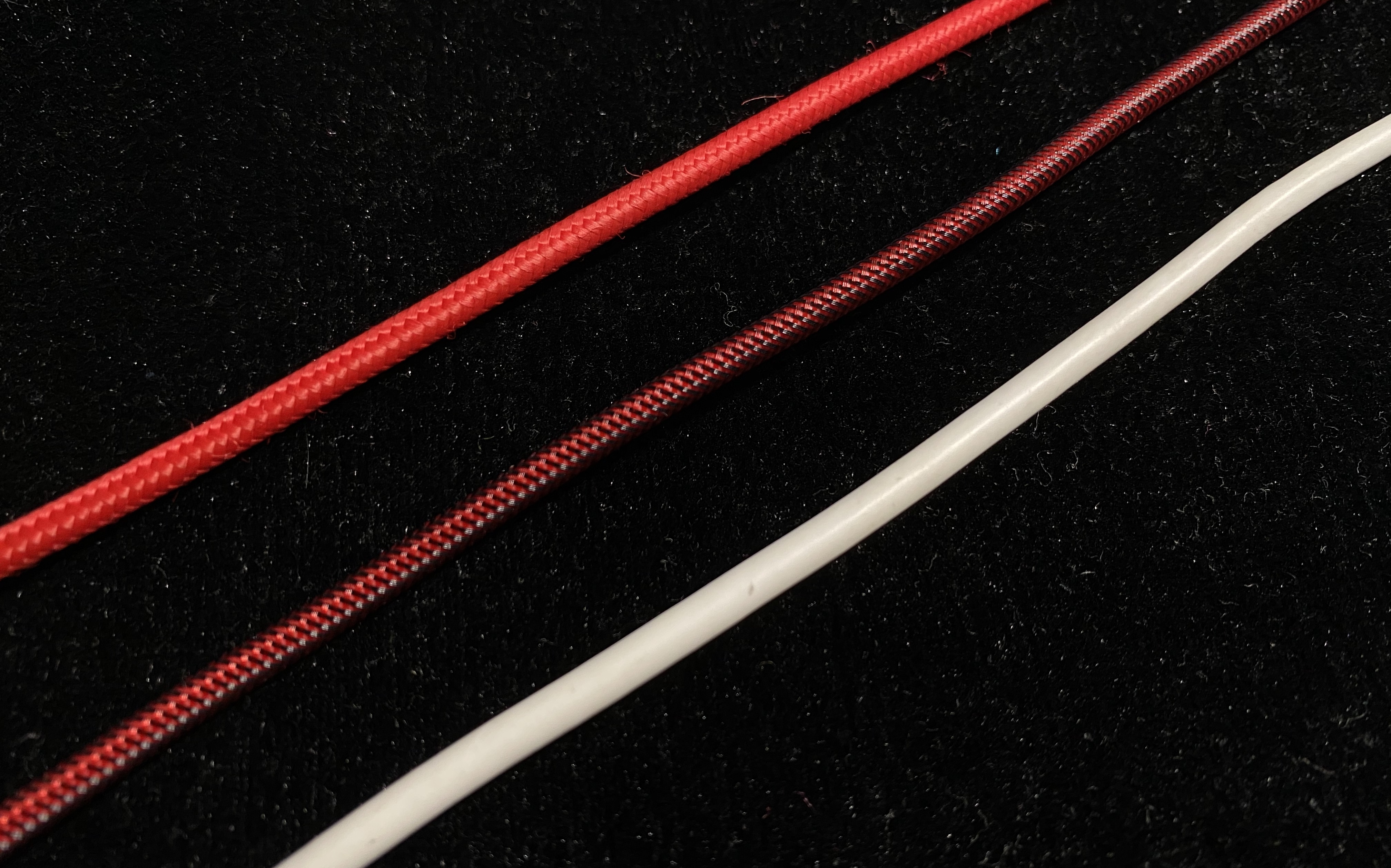 熄灯断电快充数据线,用自动断电的数据线充电