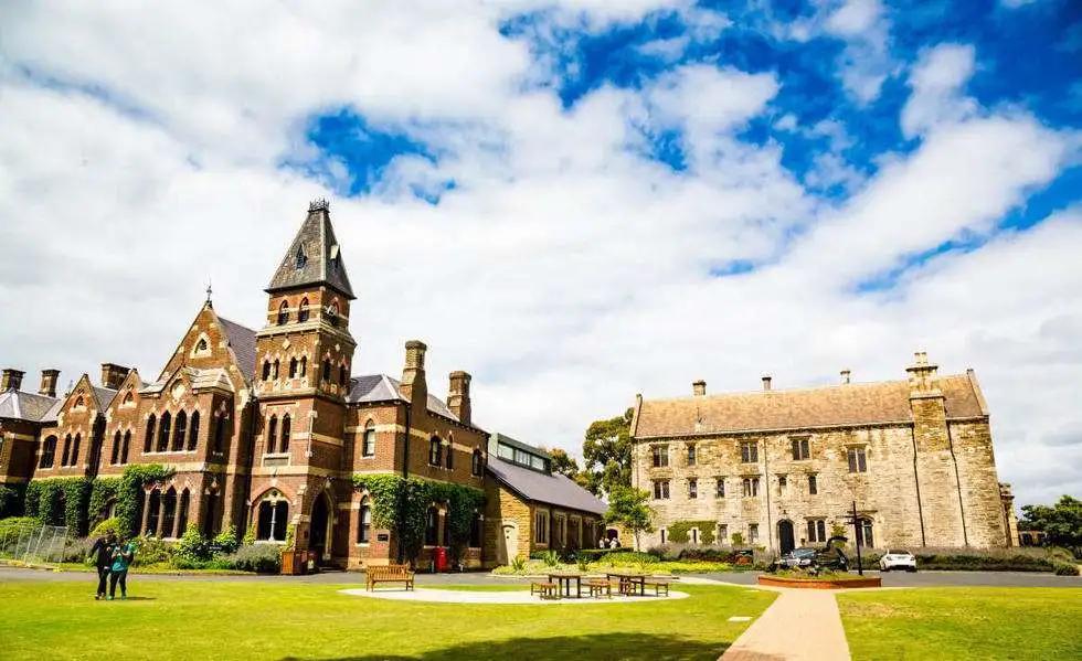 阿德莱德金融与商业经济学硕士,阿德莱德大学会计与金融硕士