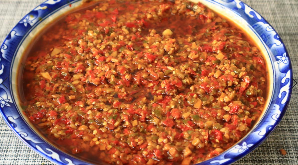 老奶奶50年做辣椒酱的秘方,经典下饭拌面夹馍酱