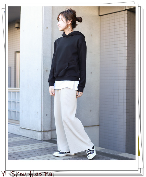 十种颜色卫衣搭什么裤子才好看,连帽卫衣穿搭配色技巧
