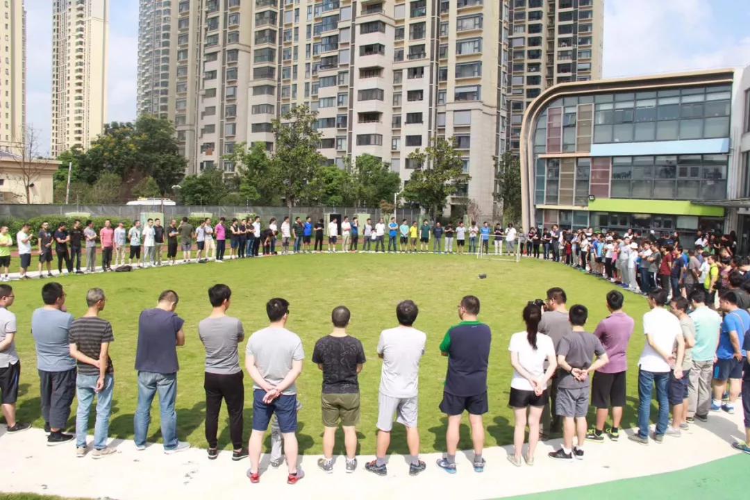 不藏着掖着,关于幼儿园的那些事儿