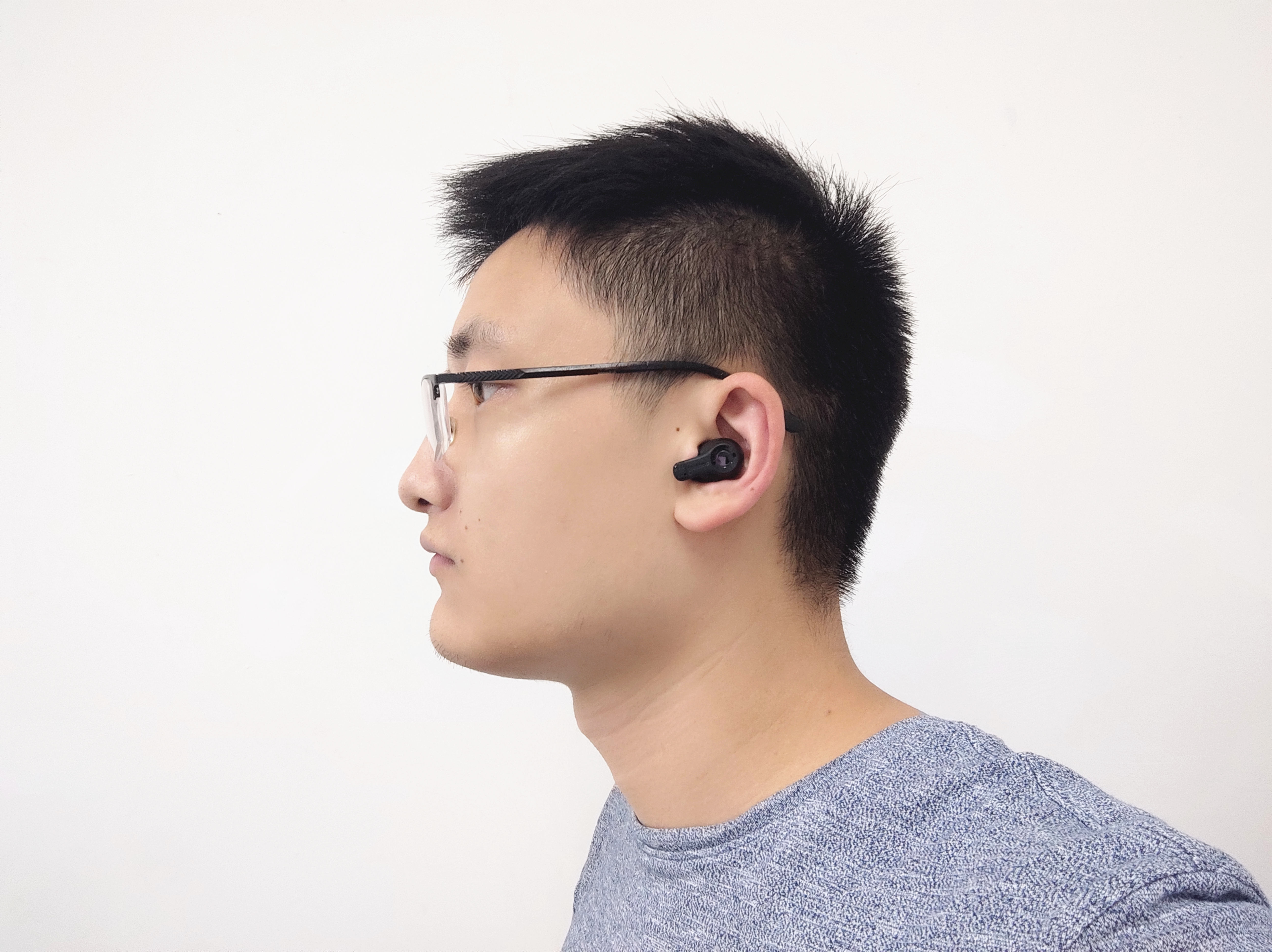 环境太吵手机听不见铃声,环境太吵蓝牙耳机对方能听到吗