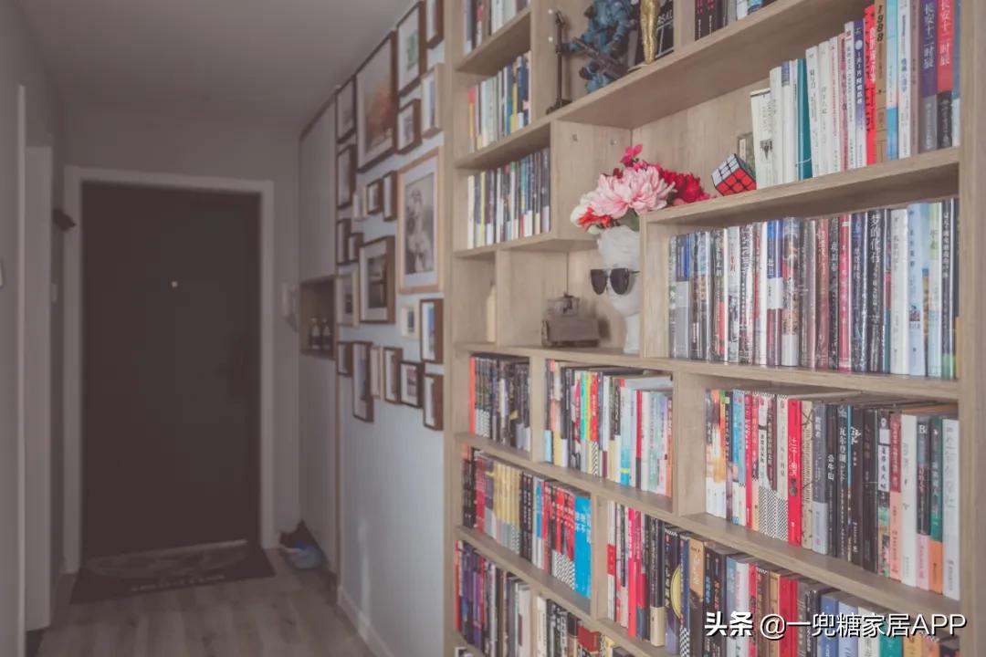 48平米小餐厅,双人小包厢餐厅可看电影