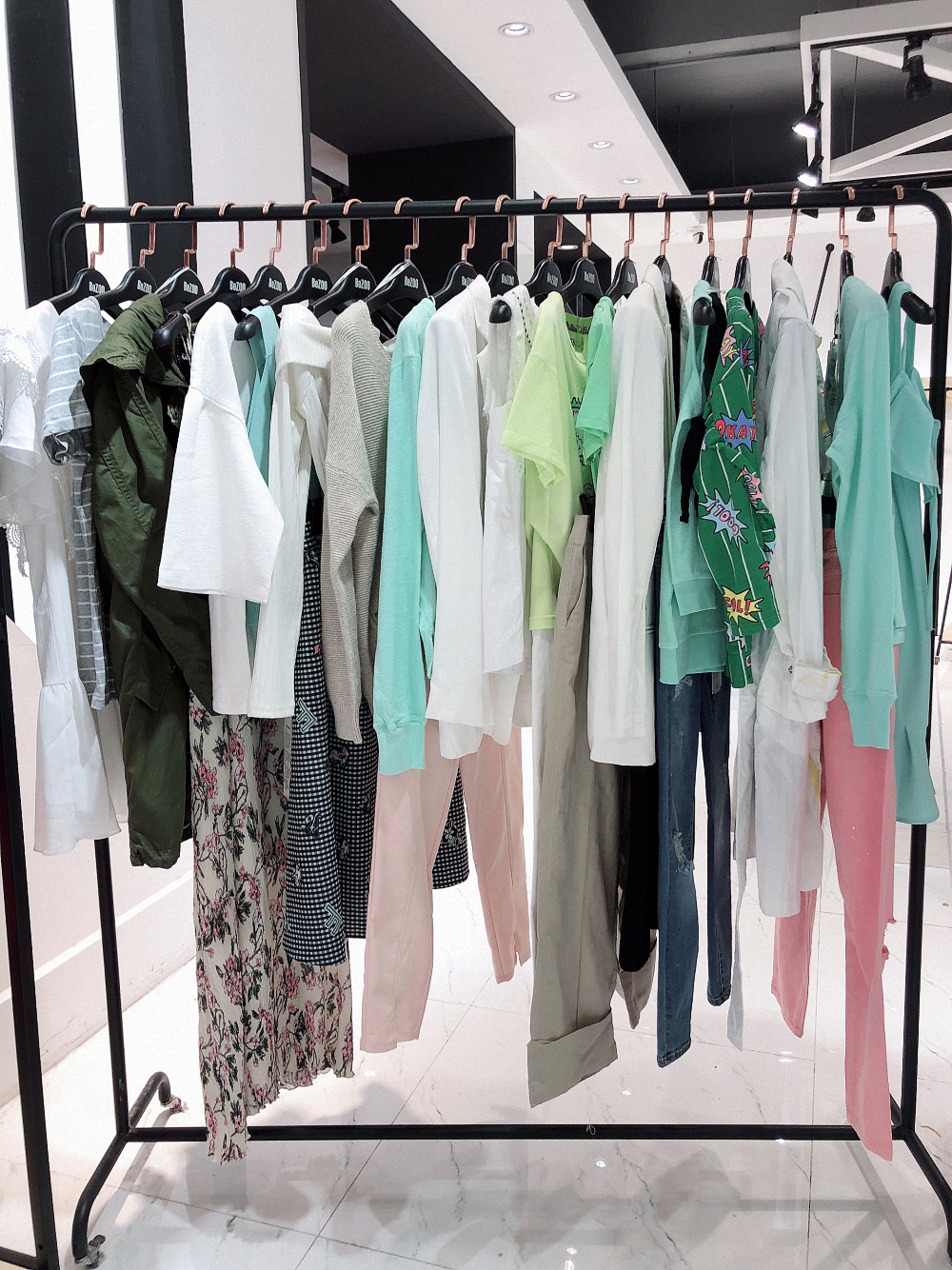 艾格etam官方旗舰店春夏款,冬女装尾货批发一手货源当季