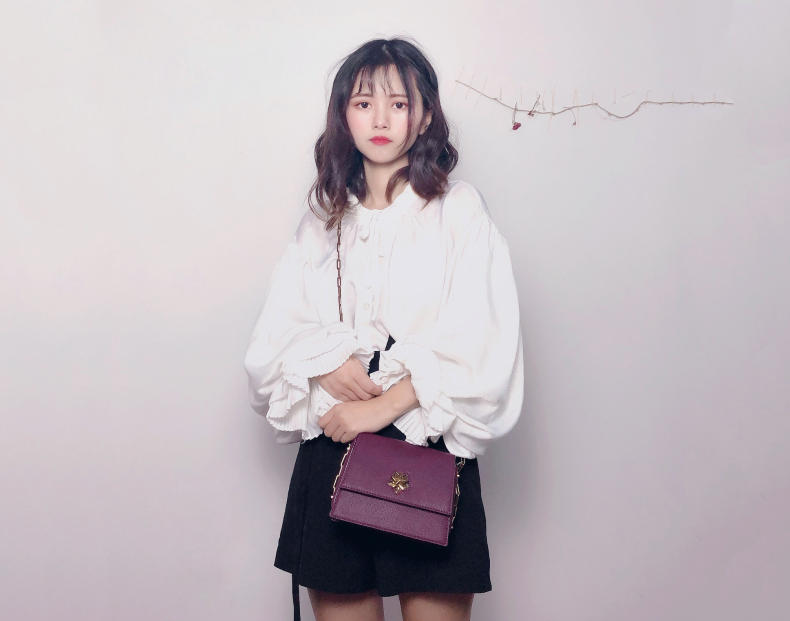 开挂了的小CK，梯形链条包来袭