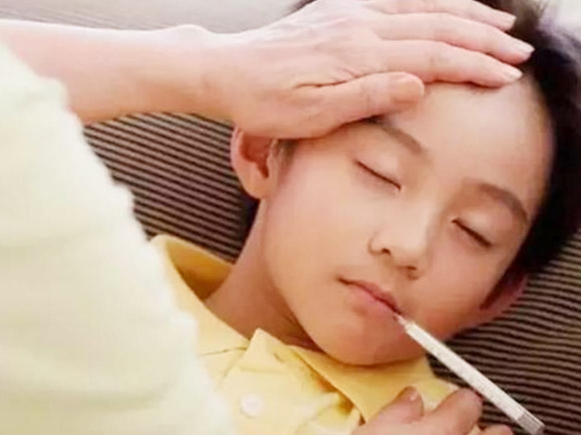 腋下测量体温多少度算发烧,新生儿发烧多久测量一次体温