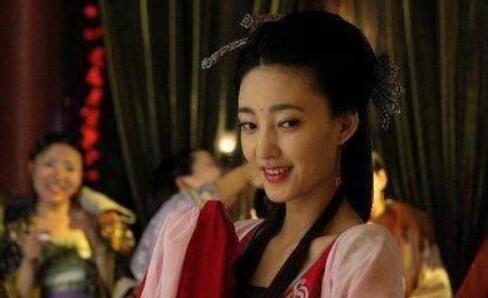 监控手段缺乏的古代，*楼青**女子为何不逃跑，非要花大价钱赎身？