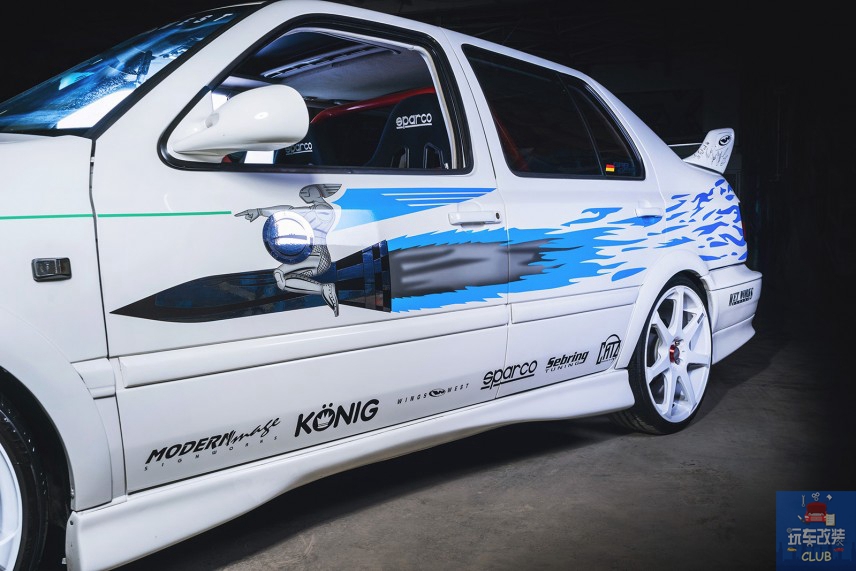 速度与激情1哪年拍的,速度与激情1还原