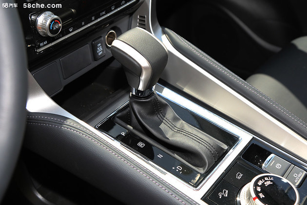 硬派越野有多硬,帕杰罗劲畅是硬派越野吗