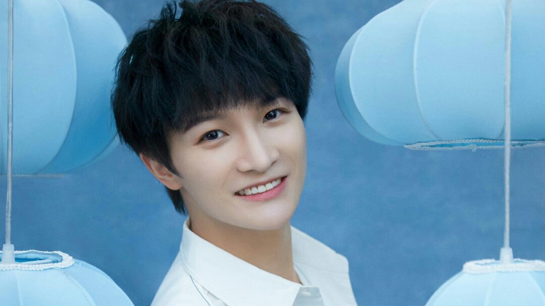 周深有首写给自己未来的歌,周深每首歌都充满了独一无二