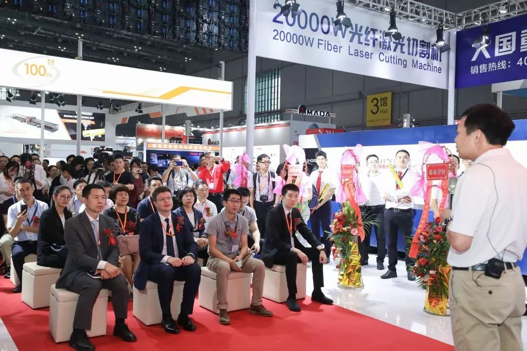 新款大族激光切管机设备,大族第四代激光切管机