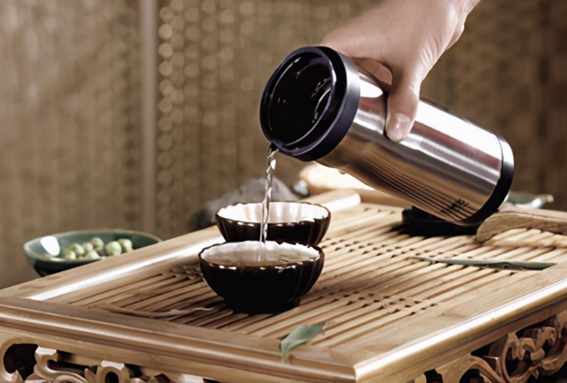 保温杯喝茶好不好,保温杯泡茶影响味道吗