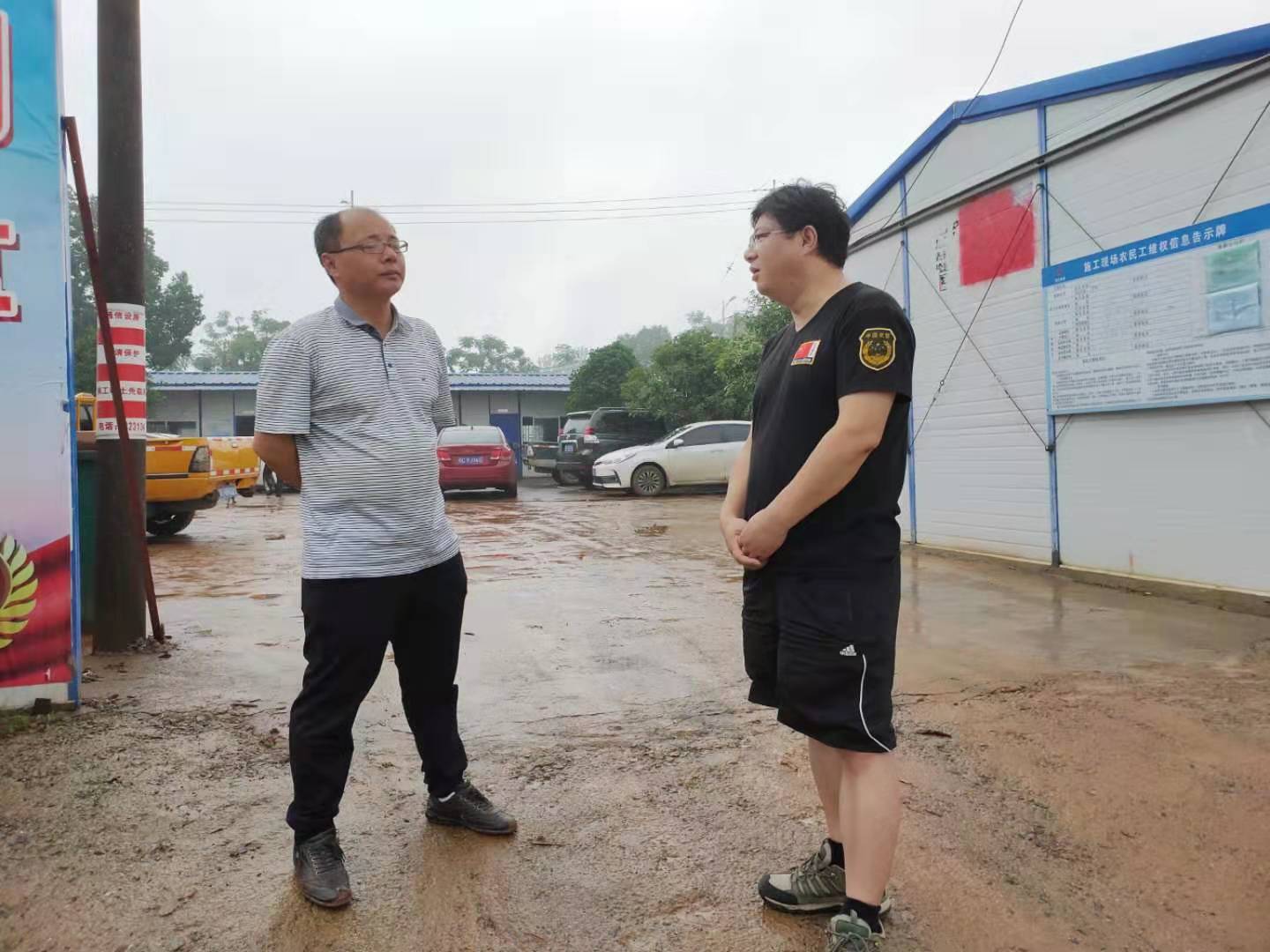 桂林全州县宣传干部王滋创抱病工作，累到昏迷