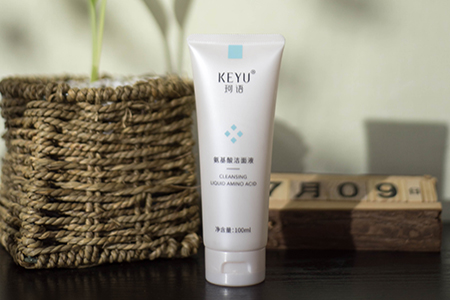 氨基酸洗面奶哪种最受好评,氨基酸洗面奶最好的几款