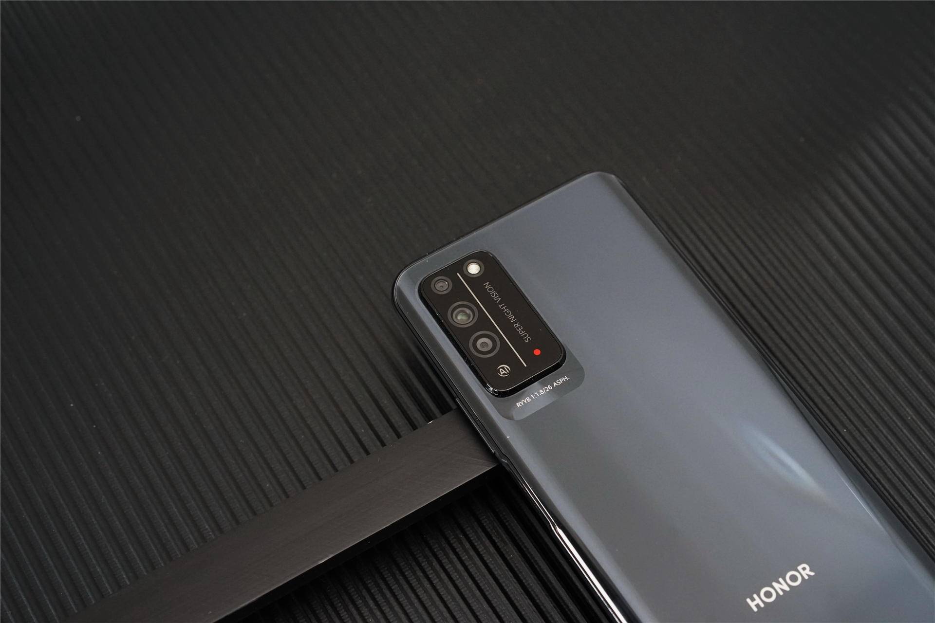 入门级5g手机推荐荣耀x10,荣耀x10是5g手机价格为什么这样低