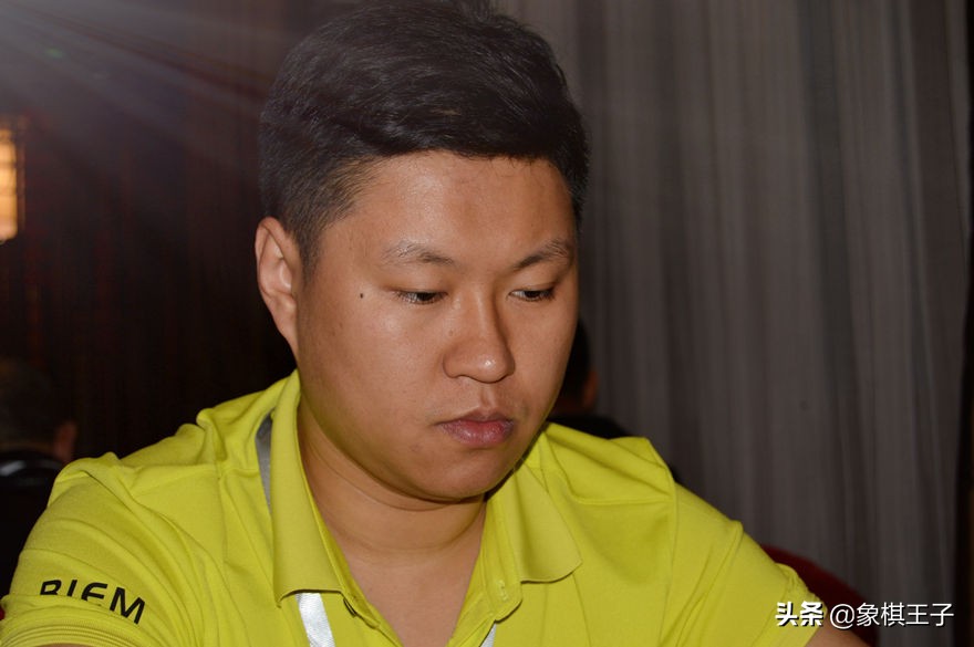 女子象棋大师何媛调虎离山,何媛象棋大师经典杀局