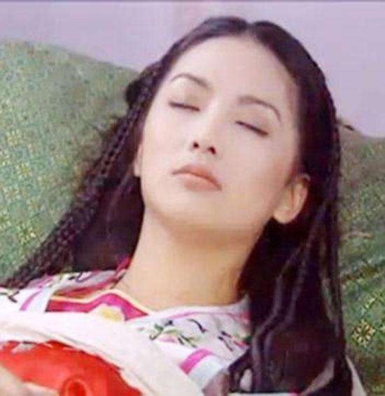 演还珠格格香妃刘丹还活着吗,当年还珠里的香妃刘丹