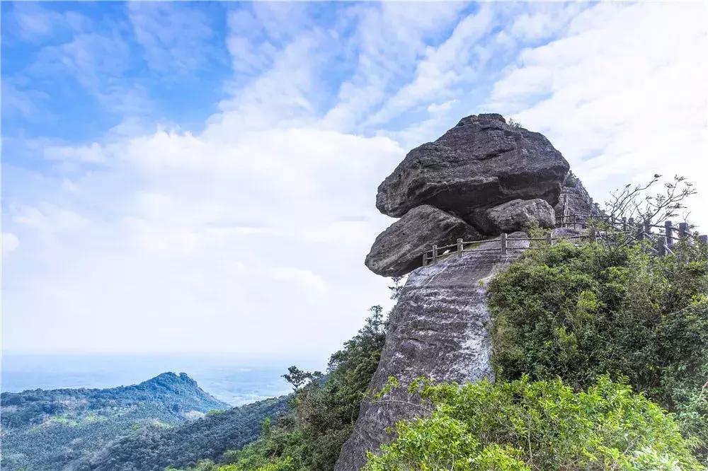 温泉季已到,这个元旦就来一场惬意的海南泡汤+逛吃之旅吧!