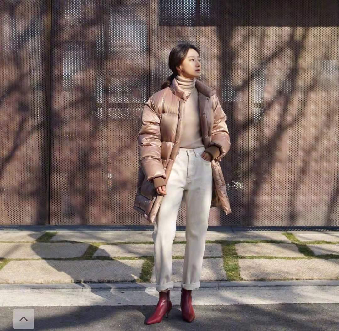 今日穿搭look卫衣时髦不张扬,超大版卫衣穿搭女高级感