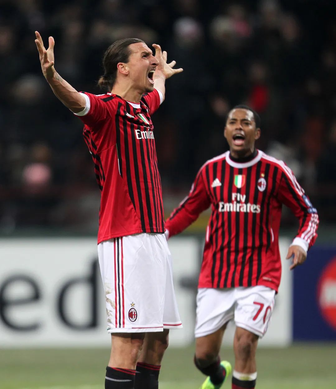 申花老熟人为何哽咽？