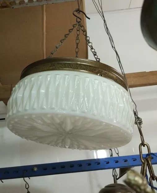 最新潮的吸顶灯,什么款式的吸顶灯好看又亮耐用