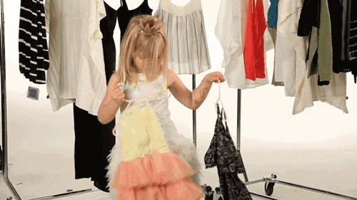 孩子喜欢穿不适合的衣服怎么办,孩子总是不愿穿衣服