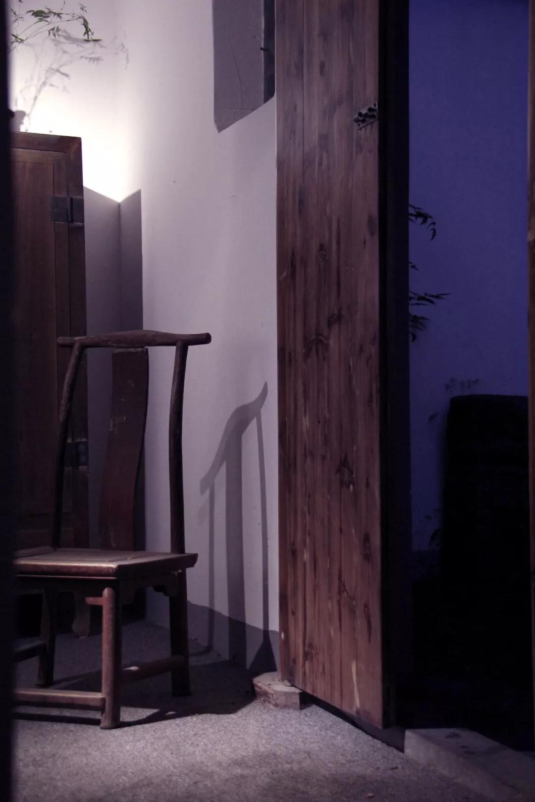 小隐在山林大隐在市井,大隐何曾避闹市