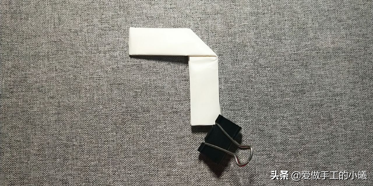 手枪手工折纸长30厘米宽10厘米,童年折纸手枪的子弹怎么做