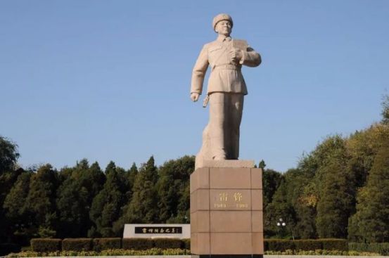 时光一逝永不回往事只能回味,时光一逝永不回往事只能回味歌名