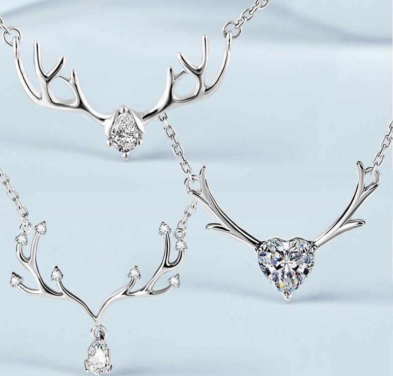 三叶草和四叶草的项链哪个寓意好,四叶草应该配什么项链