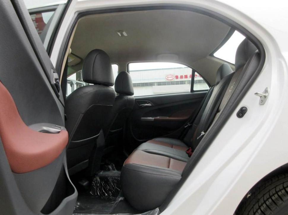 新款新能源比亚迪f3价格表,比亚迪全新f3汽车