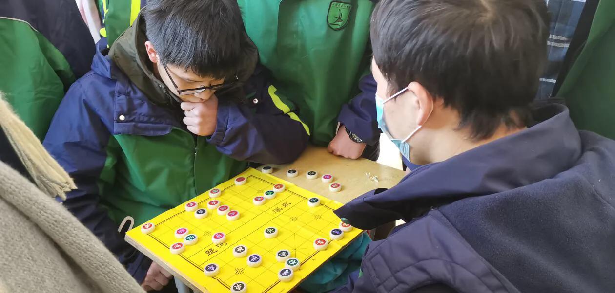 弦歌不辍芳华永续,弦歌不辍薪火相传诗句