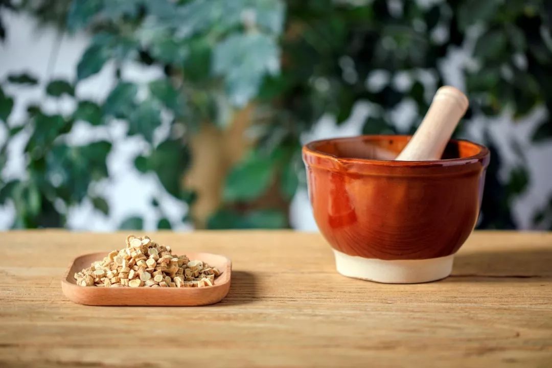 吃药一般在哪三个阶段吃 (服药有讲究哪些药物需饭后服用)